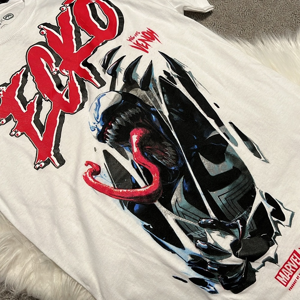 Marvel Tee Size  Small - Picture 3 of 4